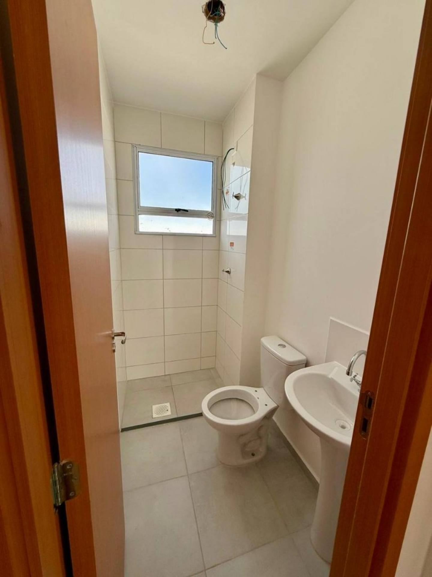 Apartamento novo, nunca habitado, com 2 quartos e 1 banheiro no bairro Recreio dos Bandeirantes