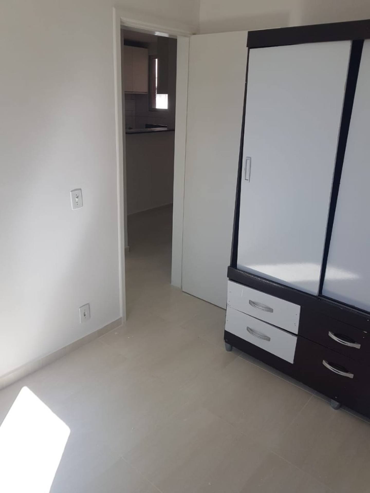 COBERTURA ESPAÇOSA PARA VENDA – 3 QUARTOS (1 SUÍTE) NO UNIVERSITÁRIO