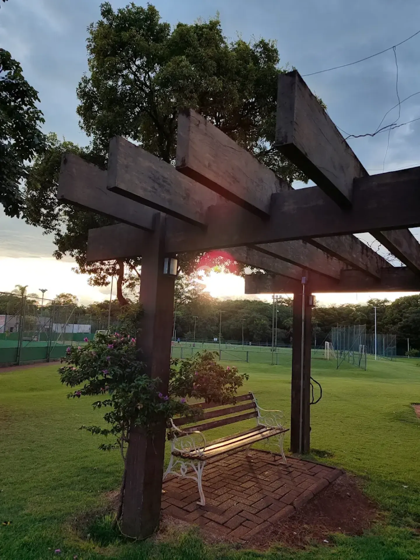 Lote no Condomínio Residencial Damha I