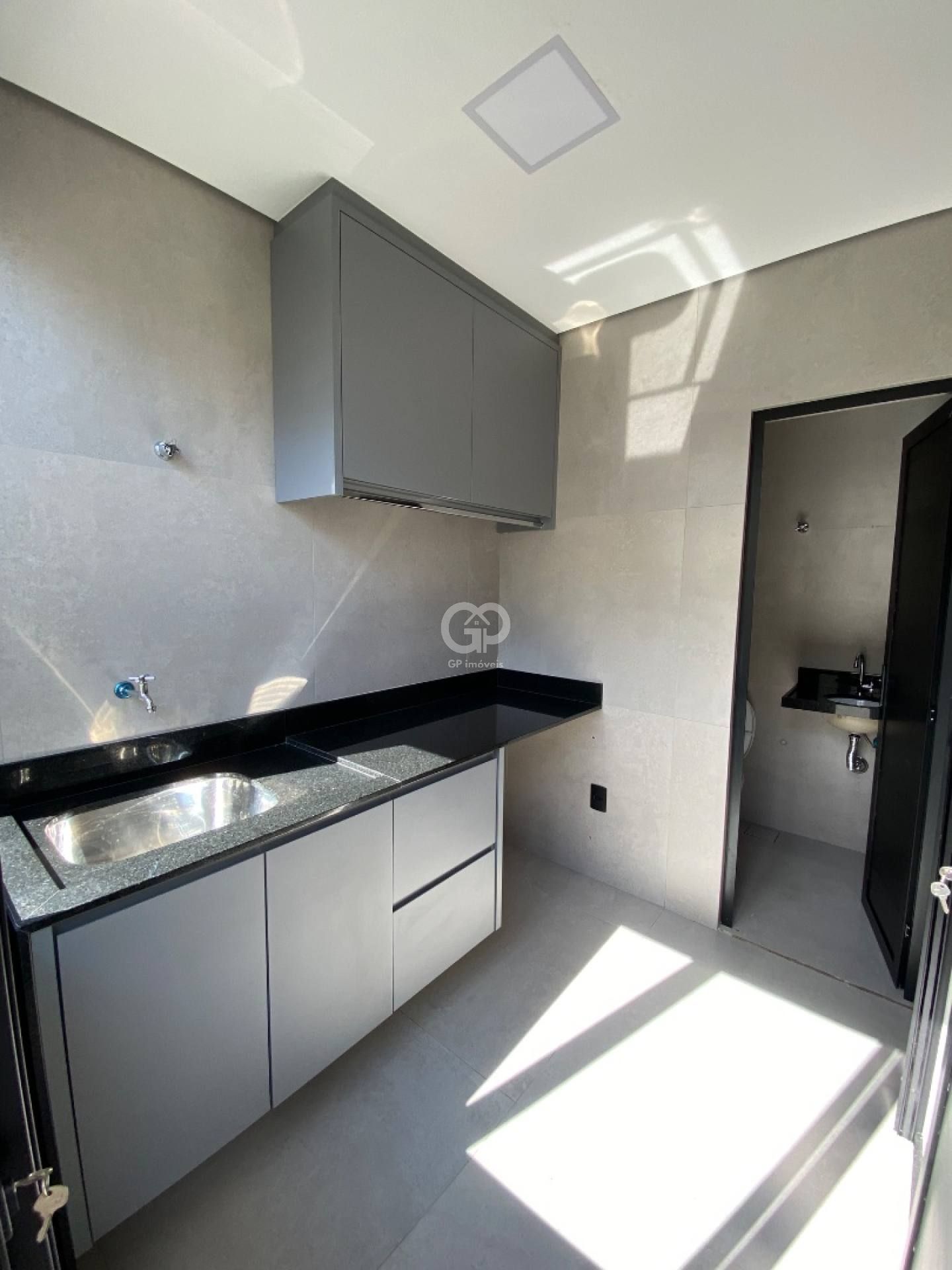 Casa de 4 suítes para locação no Damha Residencial Uberaba III