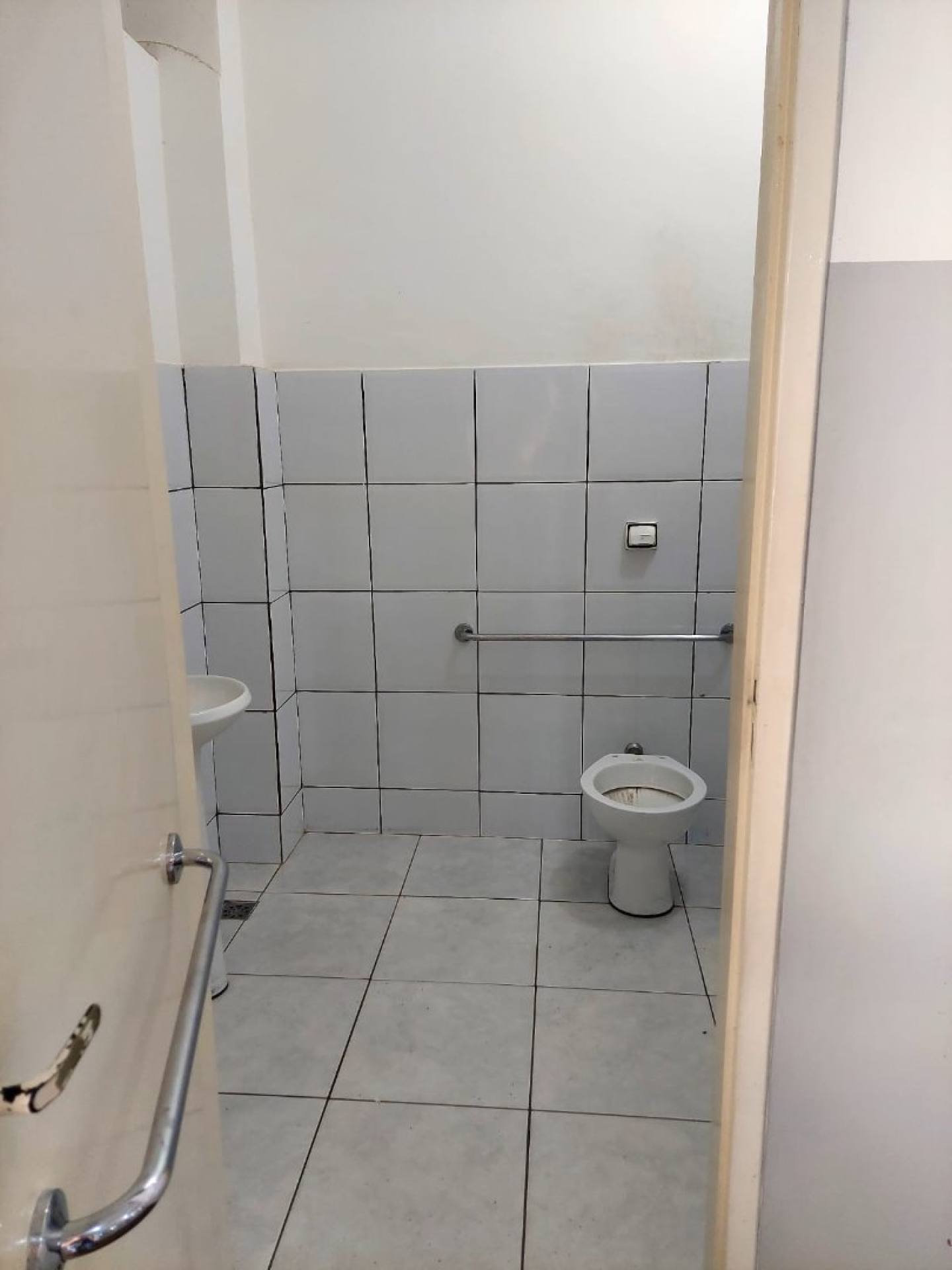 Imóvel Comercial Para Alugar Próximo a Av Guilherme Ferreira em Uberaba