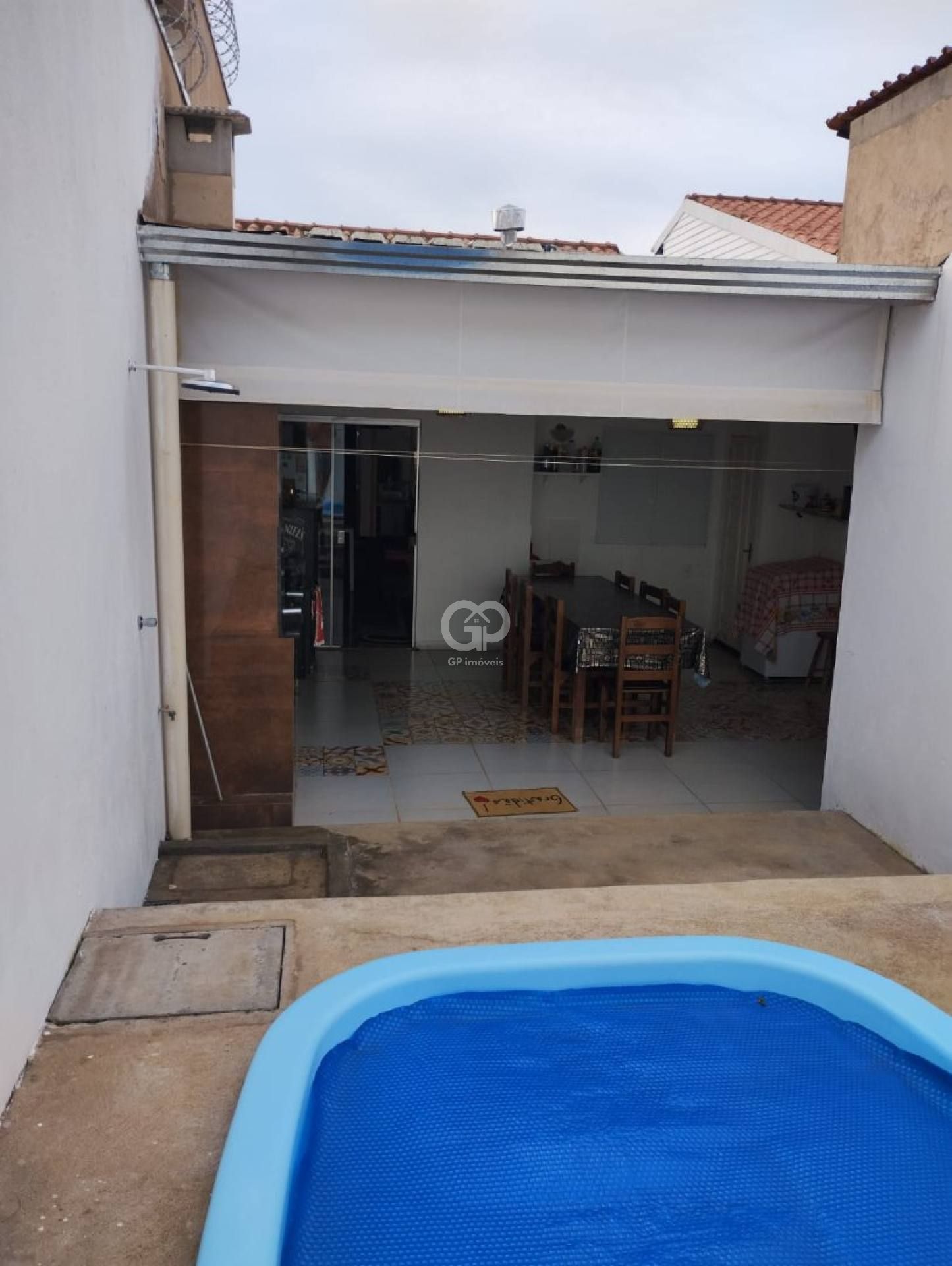 Casa em Condomínio Moradas Para Vender com 3 quartos.