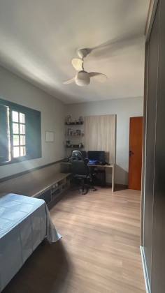 Casa 3 dorms Jd. América