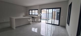 Casa - Condomínio Altos da Serra VI - Urbanova - 4 Dormitórios - 257m².