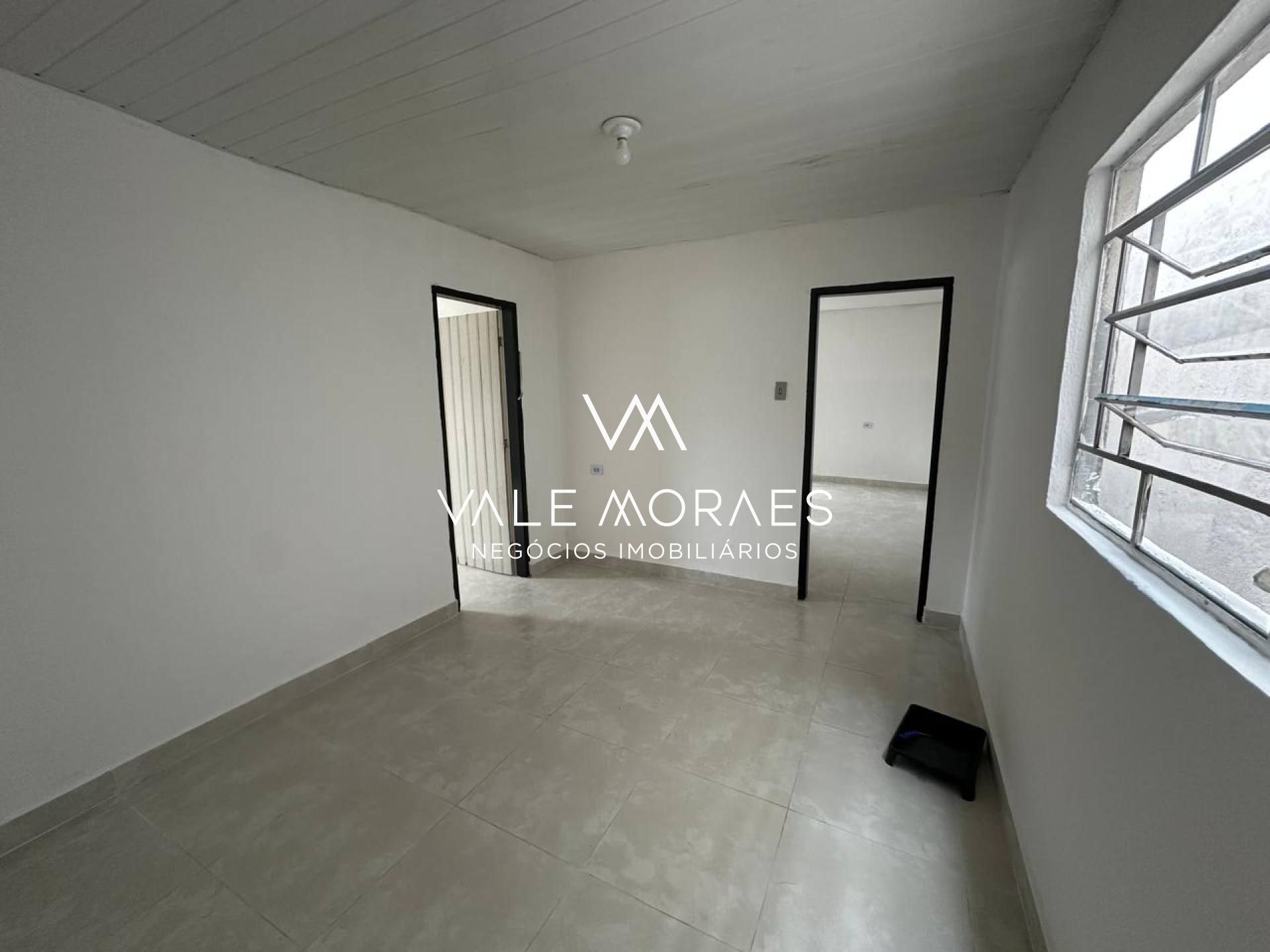 Casa Comercial e Residencial - Jardim Satélite - 3 Dormitórios - 90m².