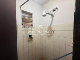 Casa Térrea com 4 Dormitórios, 2 Suítes e 6 Vagas em Excelente Localização