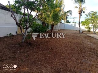 Casa a 500 m² da Praia