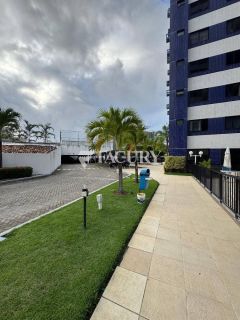 Apartamento com 3/4 sendo 1 suíte e varanda na Farolândia - Aracaju/SE