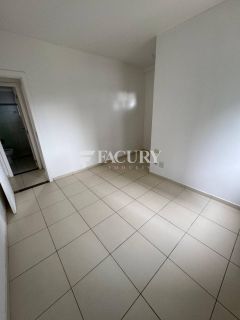 Apartamento com 3/4 sendo 1 suíte e varanda na Farolândia - Aracaju/SE