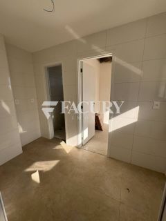 Condomínio Vittório Emanuele com 160m², 3 suítes e varanda com vista pro Rio Sergipe