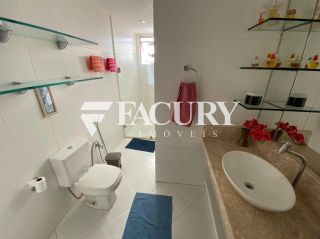 Apartamento amplo com 3/4 sendo 1 suíte, bairro São José