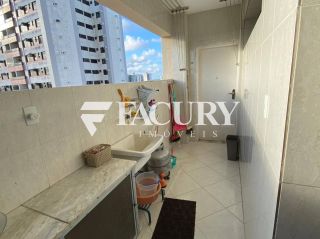 Apartamento amplo com 3/4 sendo 1 suíte, bairro São José