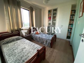 Apartamento amplo com 3/4 sendo 1 suíte, bairro São José