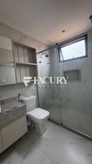 APARTAMENTO NOVO E REFORMADO EM FRENTE AO MAR.