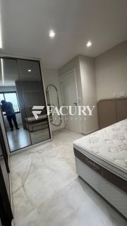 APARTAMENTO NOVO E REFORMADO EM FRENTE AO MAR.