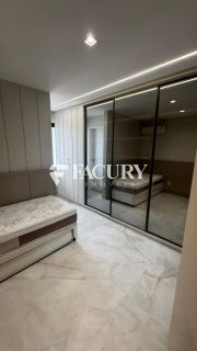 APARTAMENTO NOVO E REFORMADO EM FRENTE AO MAR.