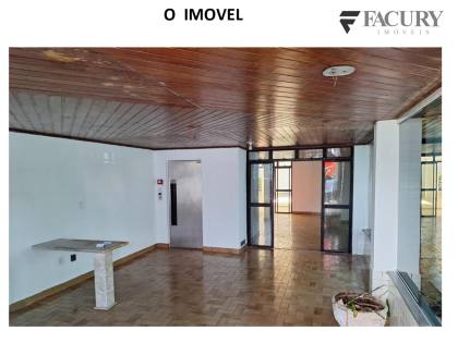 Prédio Comercial com 4 Pavimentos, Elevador, Garagem e Localização Estratégica no Bairro São José
