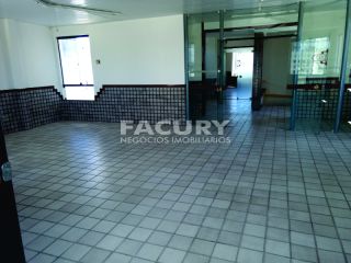 Prédio Comercial com 3 pavimentos e piso reforçado