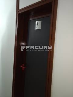 Prédio Comercial com 3 pavimentos e piso reforçado