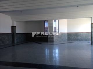 Prédio Comercial com 3 pavimentos e piso reforçado