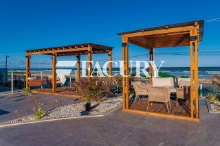 Apartamento Novo em frente ao mar.