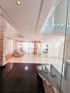Casa no Cond. Costa Marina com 4/4 e 2 suítes