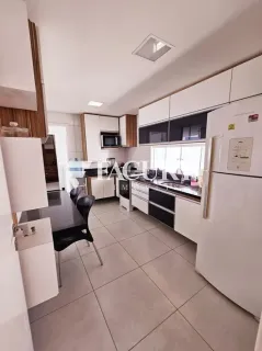 Casa no Cond. Costa Marina com 4/4 e 2 suítes