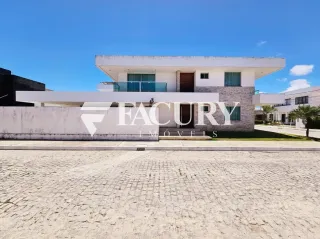 Casa no Cond. Costa Marina com 4/4 e 2 suítes