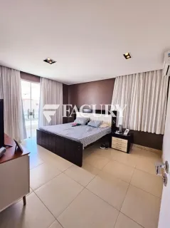 Casa no Cond. Costa Marina com 4/4 e 2 suítes