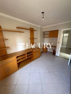 Apartamento no Condomínio Tropical Village
