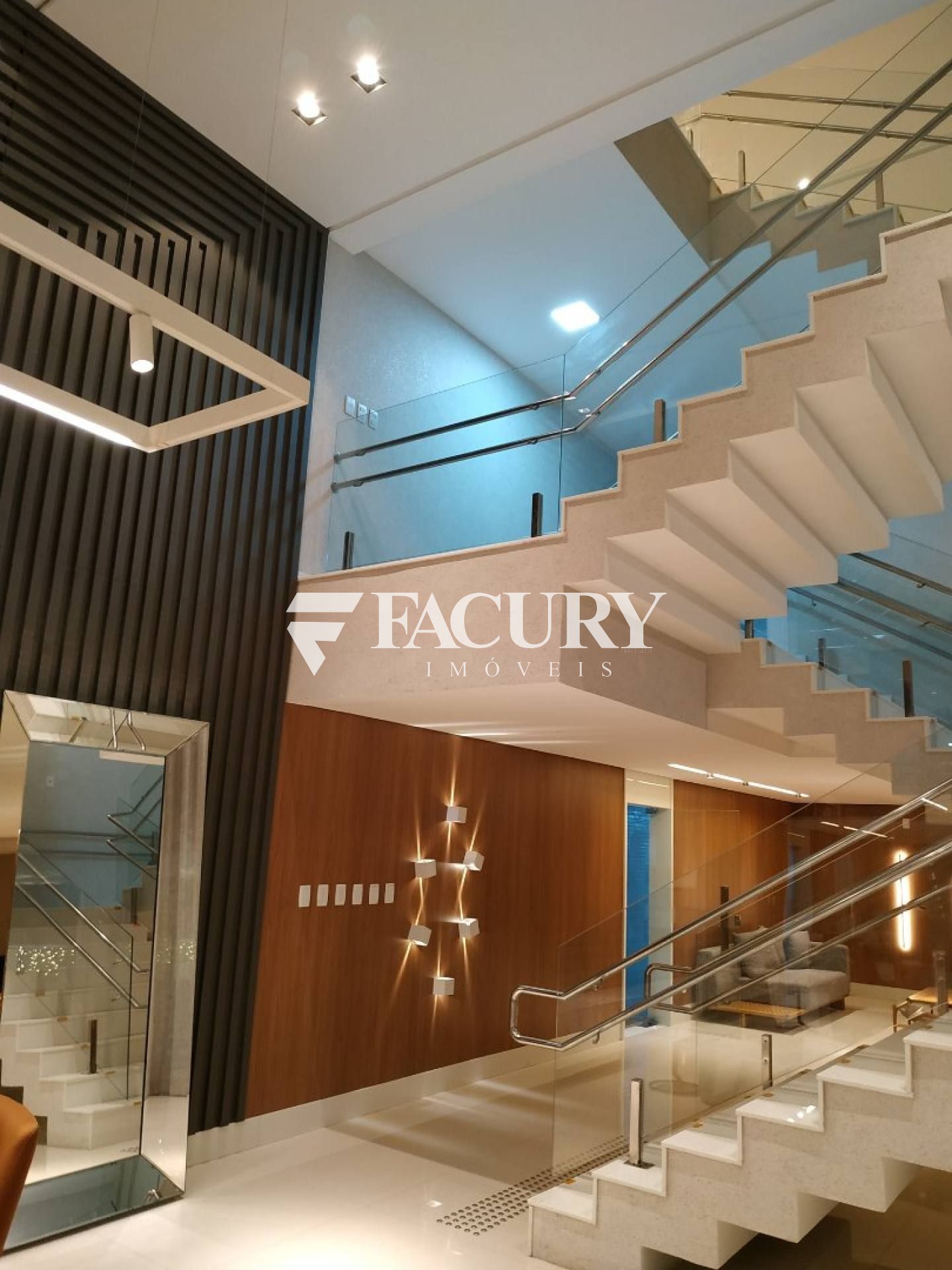 APARTAMENTO FRENTE LESTE COM 3 SUÍTES, BAIRRO JARDINS