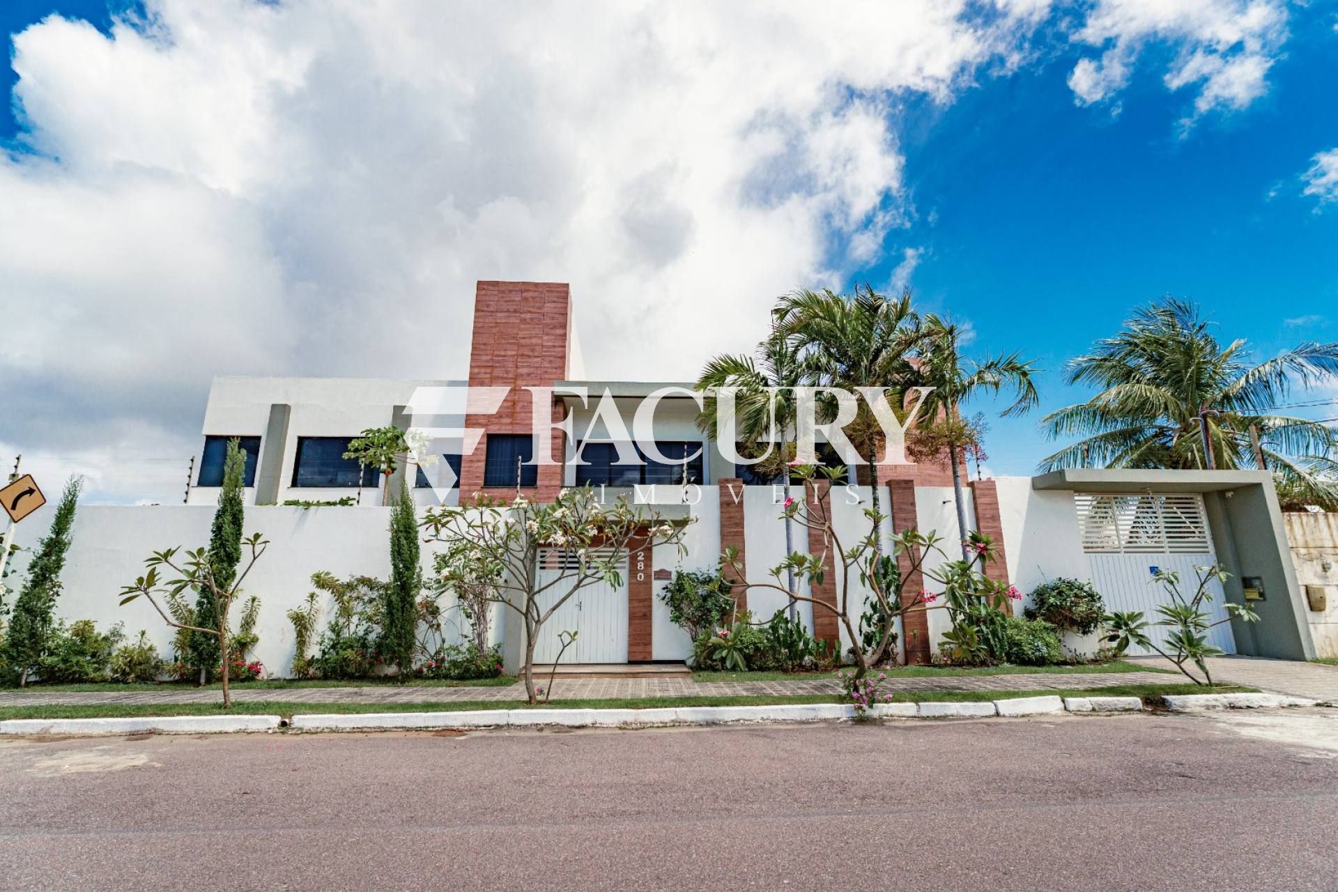 Mansão Duplex na Aruana