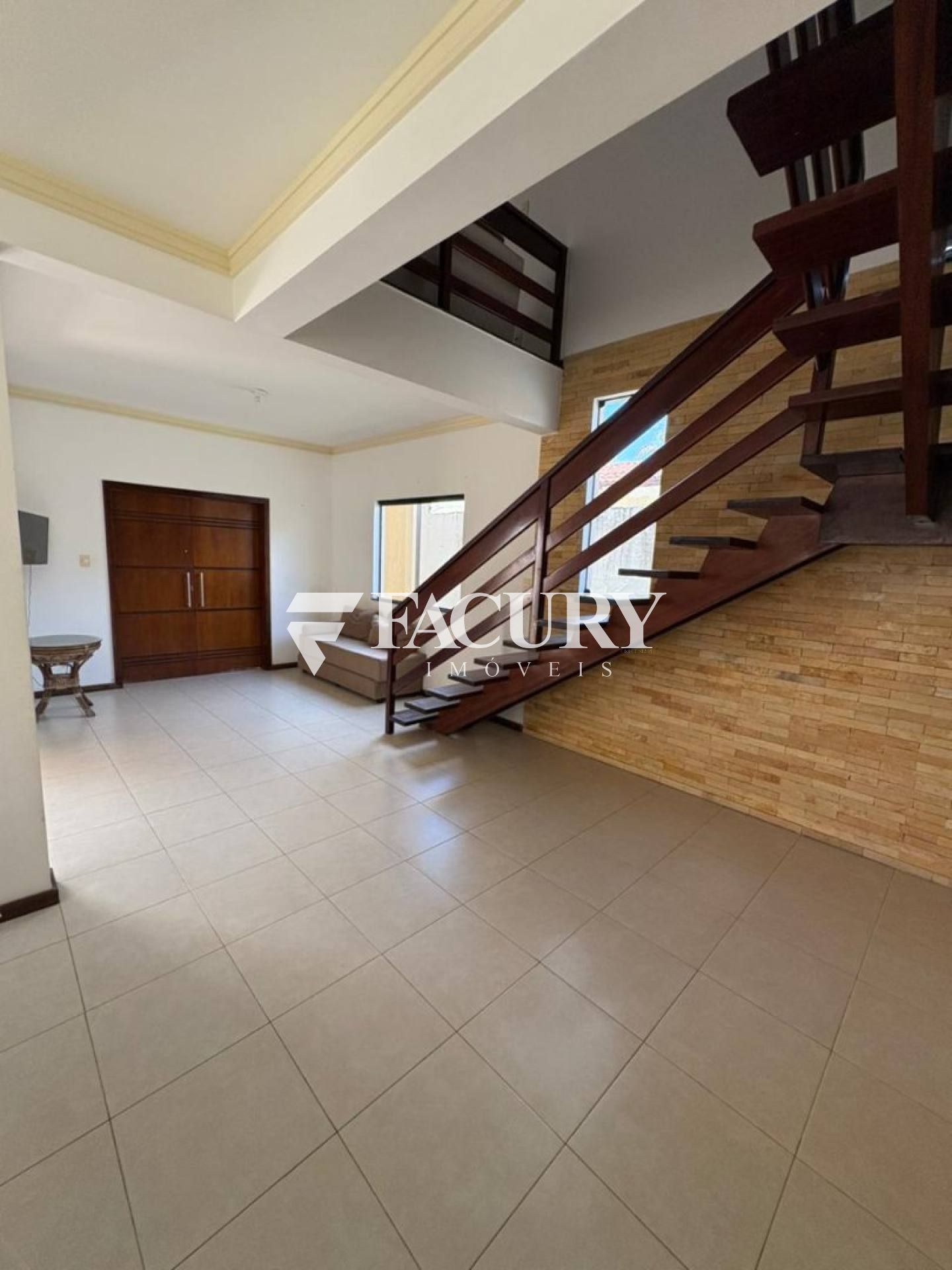 Casa duplex próximo a Passarela do Caranguejo