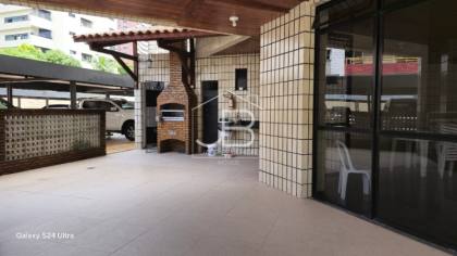 Apartamento em excelente localização com 4 quartos e 3 suítes no Meireles, Fortaleza-CE: 208m² e 4 vagas de garagem!