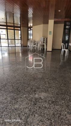 Apartamento em excelente localização com 4 quartos e 3 suítes no Meireles, Fortaleza-CE: 208m² e 4 vagas de garagem!