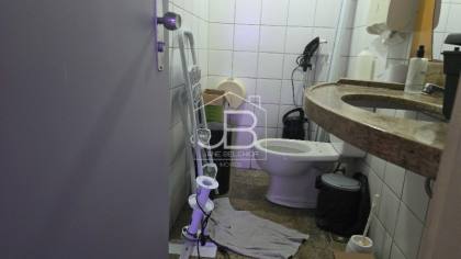 Sala Comercial de 66m² no Condomínio à Venda em Fortaleza-CE, Meireles: A Oportunidade que Você Procura!