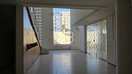 Imperdível: Casa de 5 quartos no Papicu, Fortaleza-CE, com 340m² de área e 8 vagas de garagem!