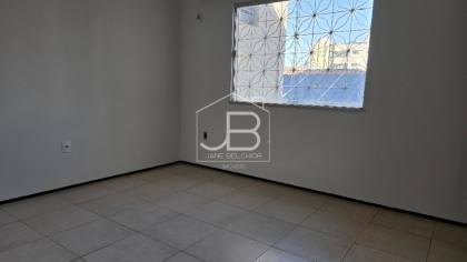 Imperdível: Casa de 5 quartos no Papicu, Fortaleza-CE, com 340m² de área e 8 vagas de garagem!