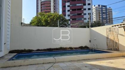 Imperdível: Casa de 5 quartos no Papicu, Fortaleza-CE, com 340m² de área e 8 vagas de garagem!
