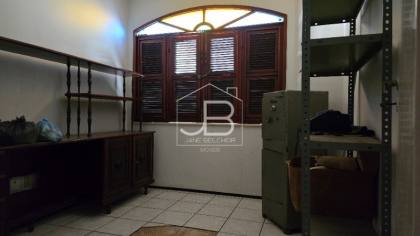 Imperdível Casa Comercial à Venda em Dionisio Torres, Fortaleza-CE: 3 Quartos, 2 Suítes, 2 Salas, 2 Vagas, 349,32m²!