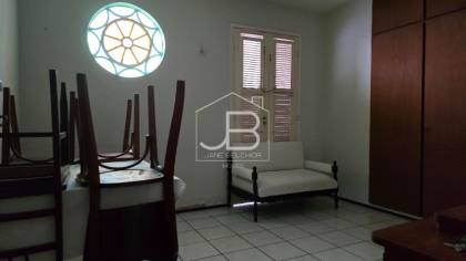 Imperdível Casa Comercial à Venda em Dionisio Torres, Fortaleza-CE: 3 Quartos, 2 Suítes, 2 Salas, 2 Vagas, 349,32m²!