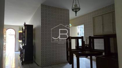 Imperdível Casa Comercial à Venda em Dionisio Torres, Fortaleza-CE: 3 Quartos, 2 Suítes, 2 Salas, 2 Vagas, 349,32m²!