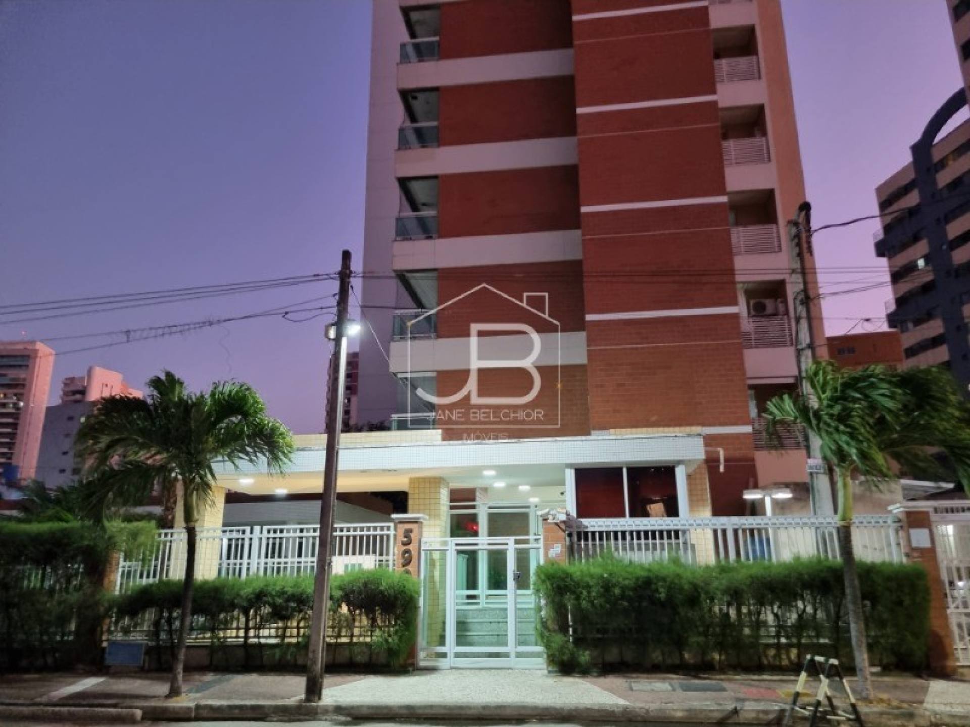 Apartamento de luxo à venda em Fortaleza-CE, no Cocó: 3 quartos, 3 suítes, 2 salas, 2 vagas de garagem, 126m².