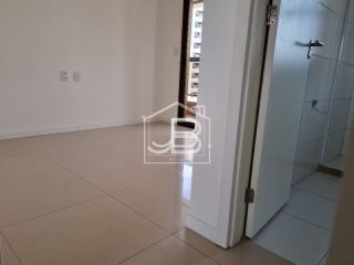 Imperdível apartamento à venda em Fortaleza-CE, no bairro Cocó, com 3 quartos, 3 suítes, 2 salas, 2 vagas e 92m²!