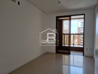 Imperdível apartamento à venda em Fortaleza-CE, no bairro Cocó, com 3 quartos, 3 suítes, 2 salas, 2 vagas e 92m²!