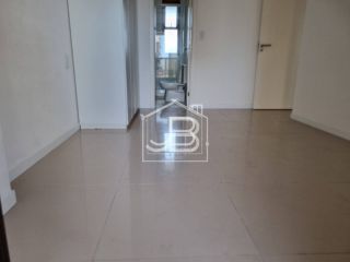 Imperdível apartamento à venda em Fortaleza-CE, no bairro Cocó, com 3 quartos, 3 suítes, 2 salas, 2 vagas e 92m²!