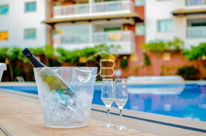 Apartamento de 3 quartos com suíte e 2 vagas no Porto das Dunas em Aquiraz-CE: seu novo lar espera por você!