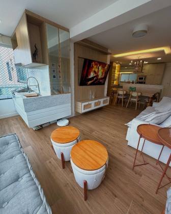 Apartamento Para Vender com 3 quartos 2 suítes no bairro Centro em Eusébio