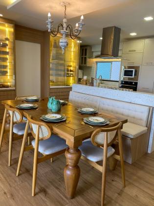 Apartamento Para Vender com 3 quartos 2 suítes no bairro Centro em Eusébio