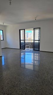 Apartamento Para Vender com 3 quartos 3 suítes no bairro Aldeota em Fortaleza